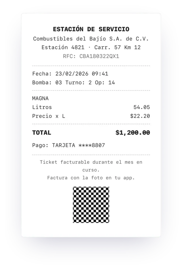 ticket de gasolina y caseta, tal como sale de la bomba